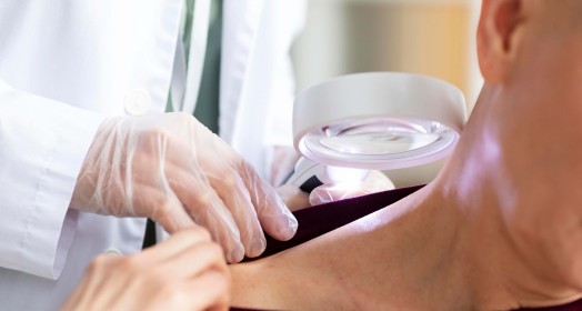 Dermatolog Nedir? Neye Bakar?